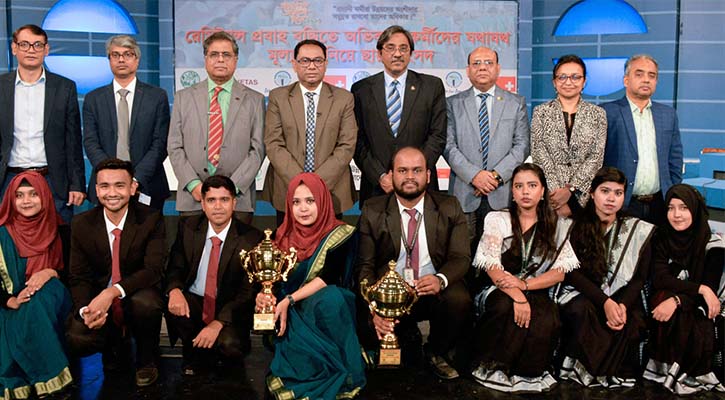 অভিবাসী কর্মীদের ন্যায্য অধিকার সুপ্রতিষ্ঠা হয়নি